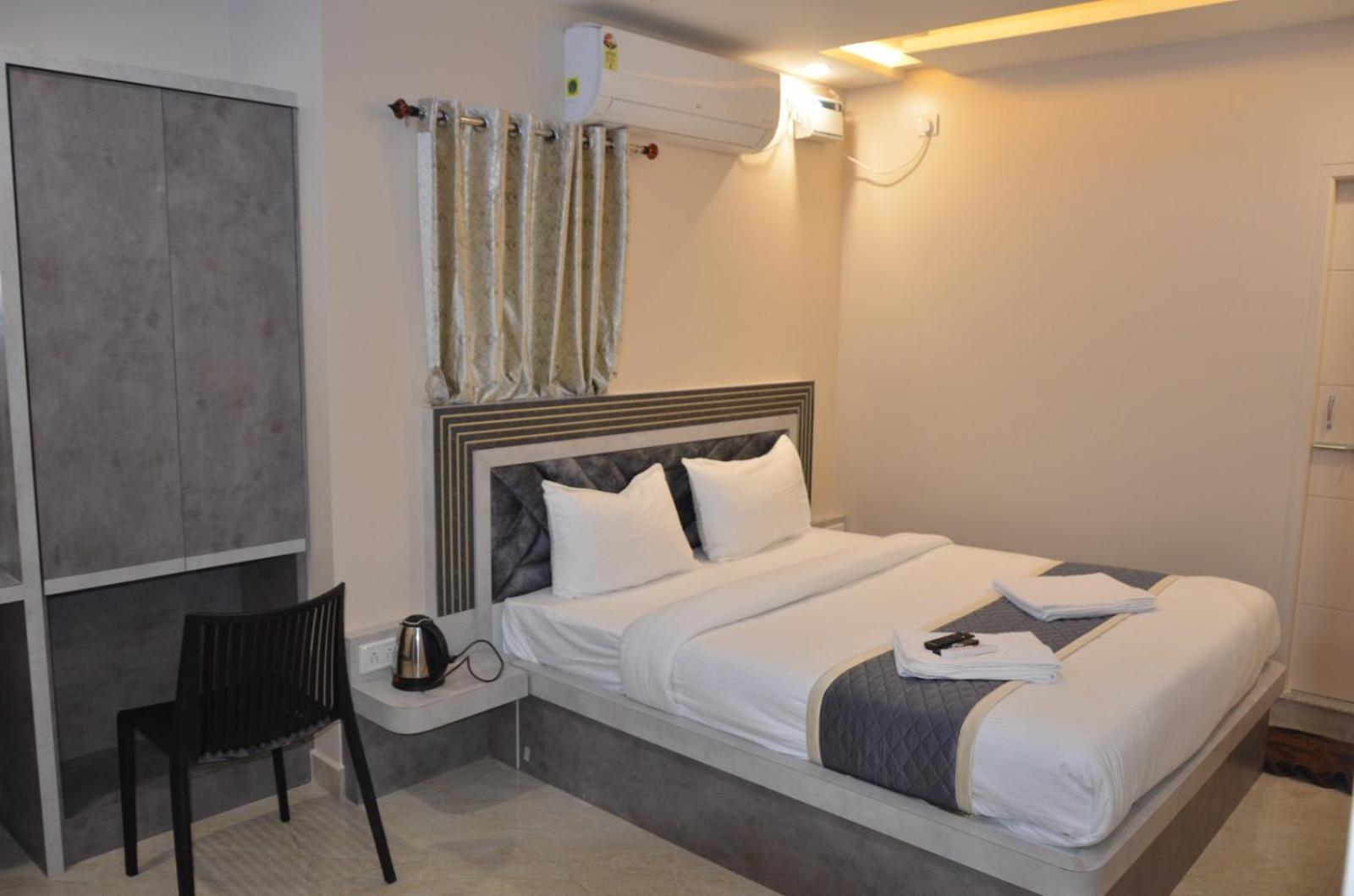 Dev Palace Chennai Exterior photo